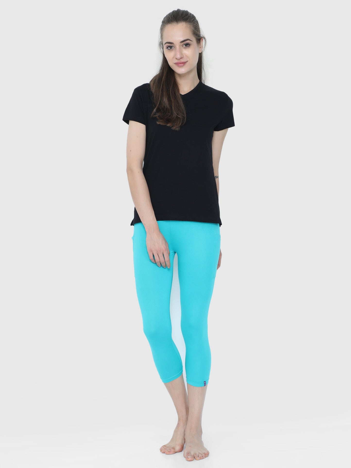 Aqua Blue Solid Leggings Knee