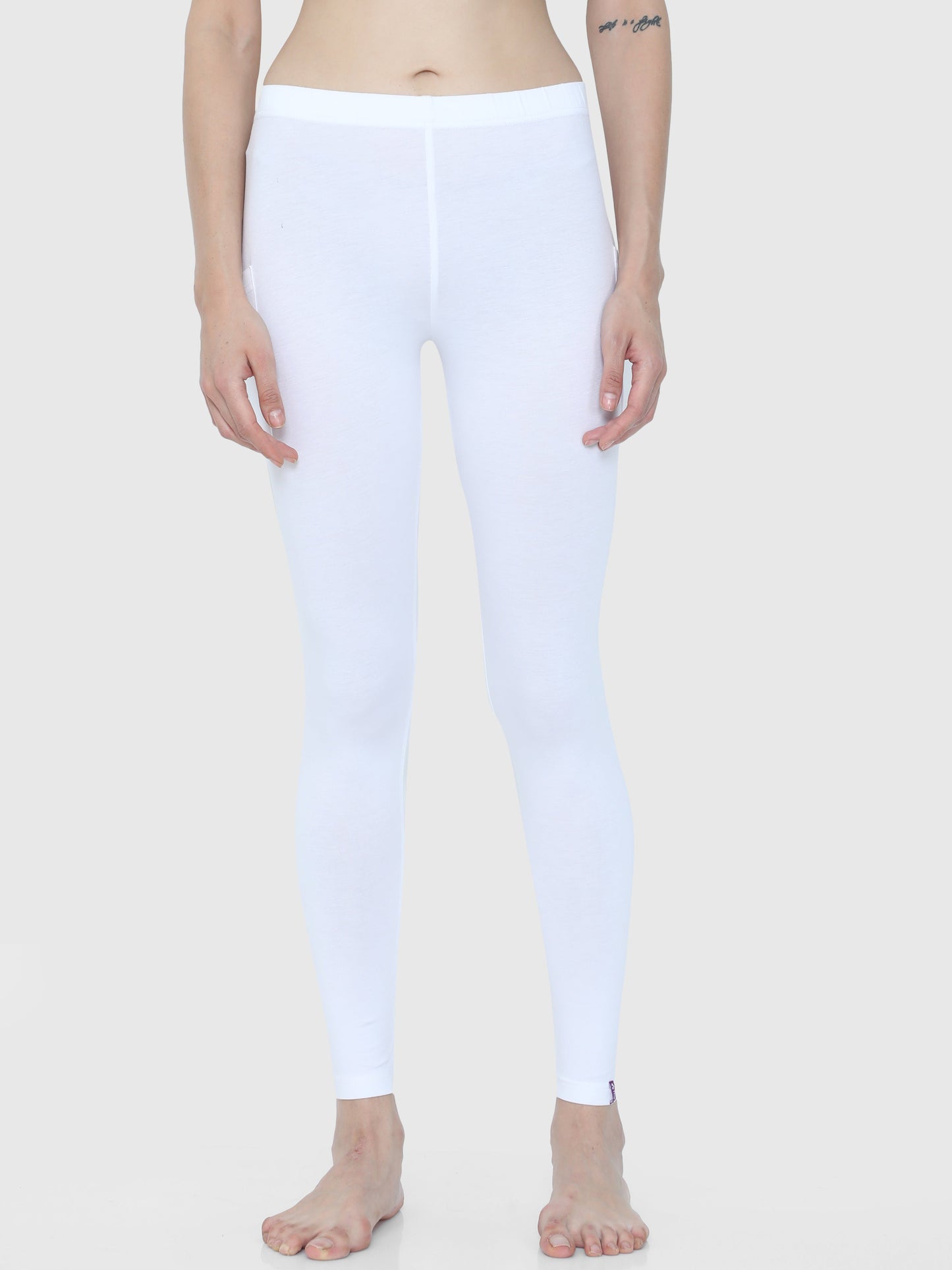 Aqua Blue Solid Leggings Ankle