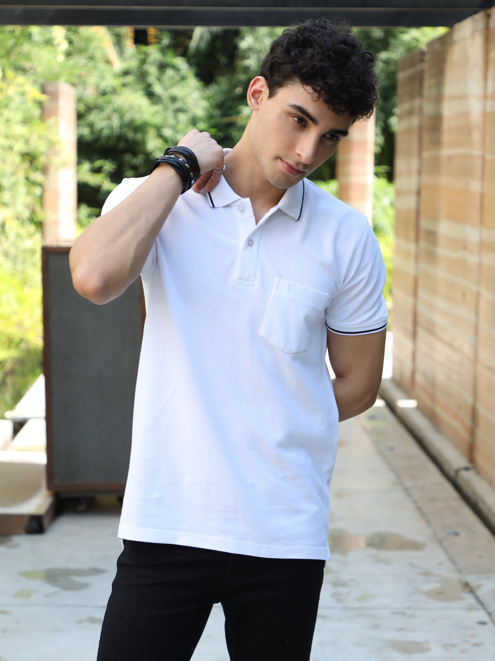 Buy Cool White Best Polo T Shirts at Great Price Online – VILAN